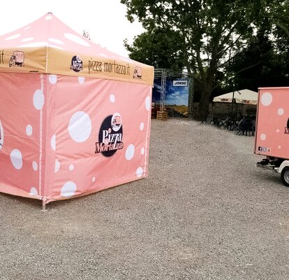 Pop up food outlet tent